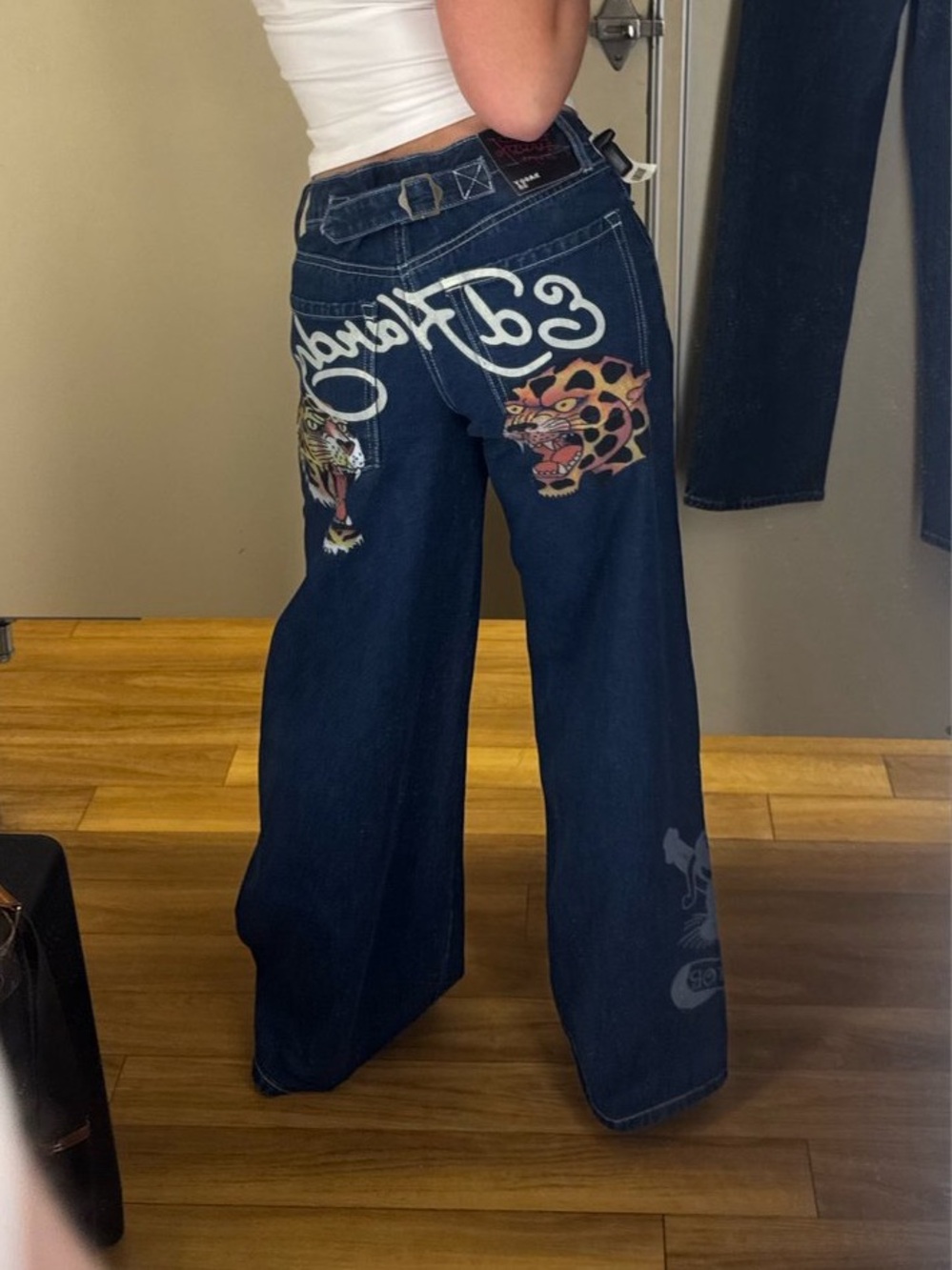Womens Ed Hardy Wide-Leg Jeans Baggy Tiger & Leopard. Size 32/32 to 34-32